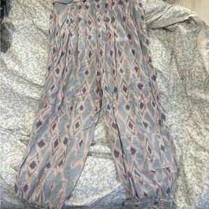 Elegant Women's Patterned Joggers